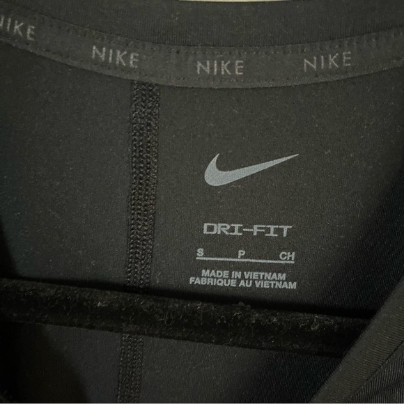 Nike Women's Black Crop Top with Logo Size S - Picture 4 of 4